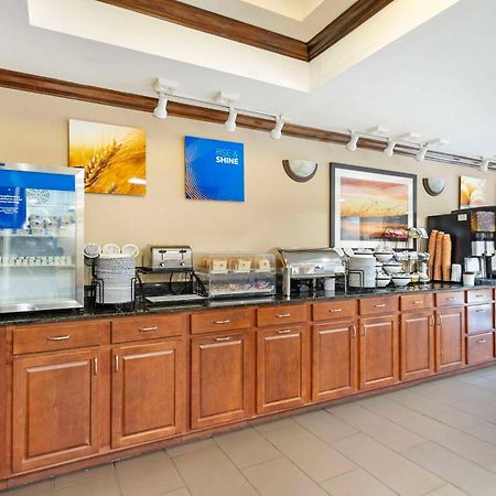Comfort Inn & Suites Carneys Point מראה חיצוני תמונה