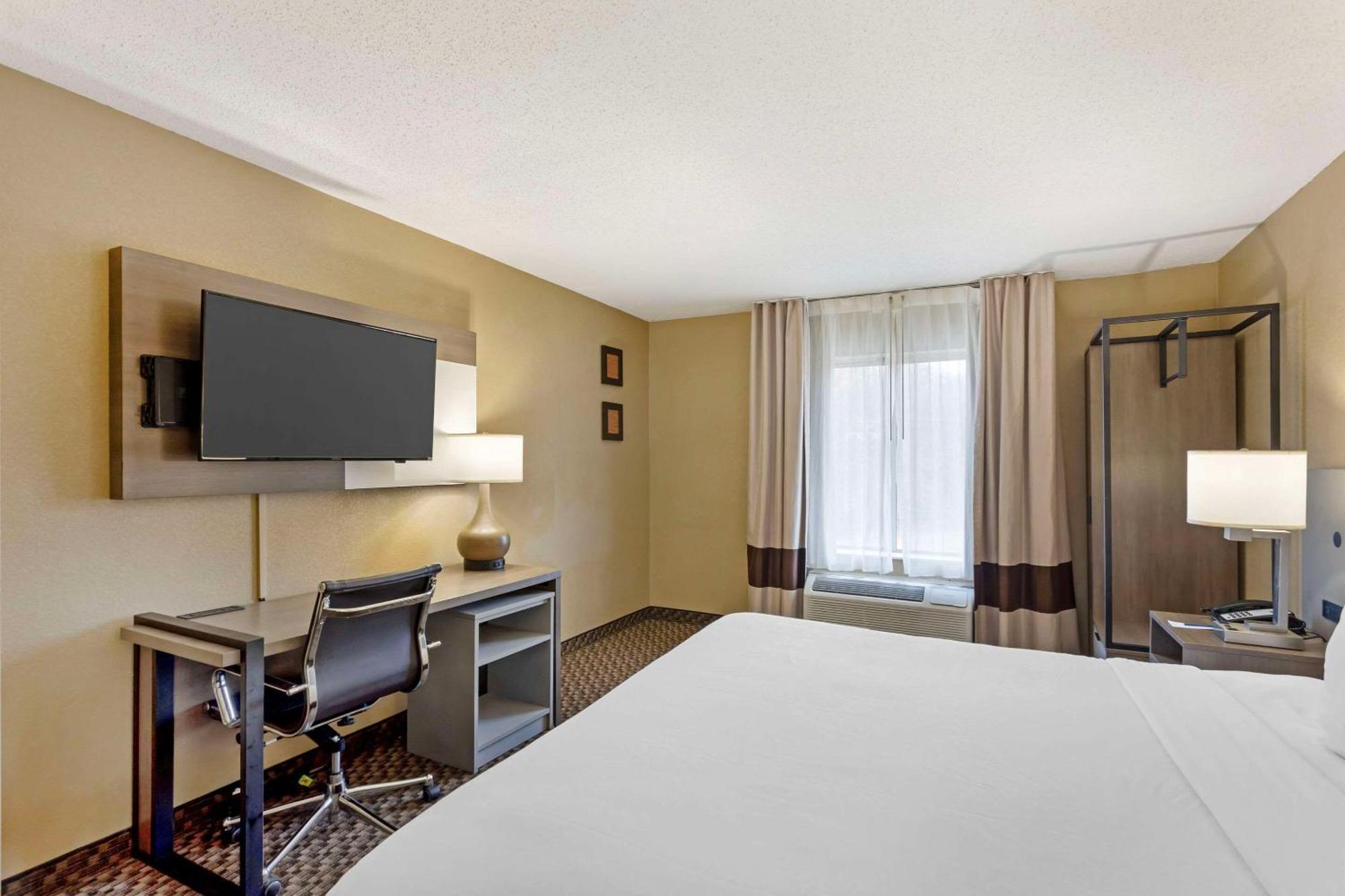 Comfort Inn & Suites Carneys Point מראה חיצוני תמונה