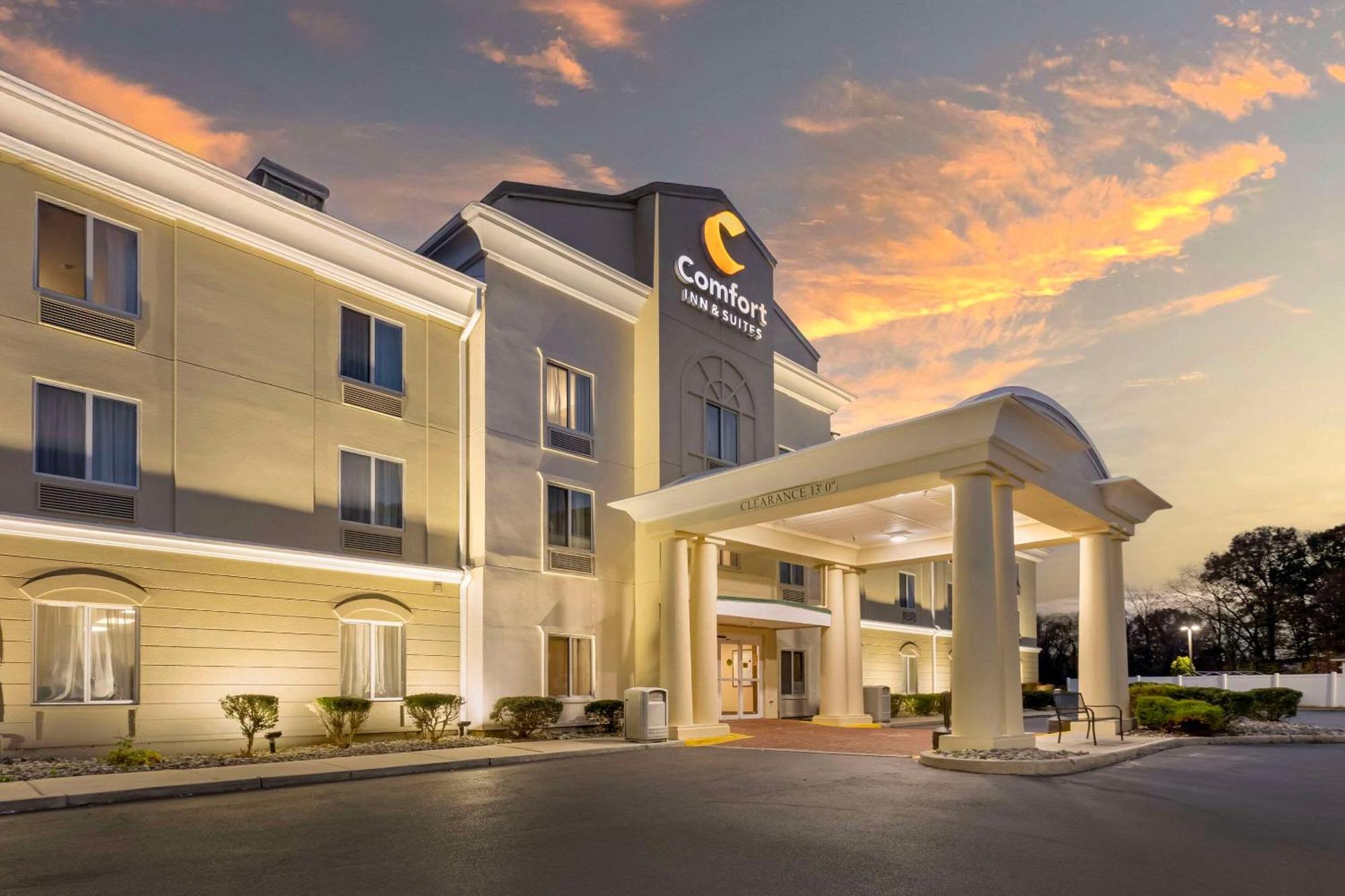 Comfort Inn & Suites Carneys Point מראה חיצוני תמונה